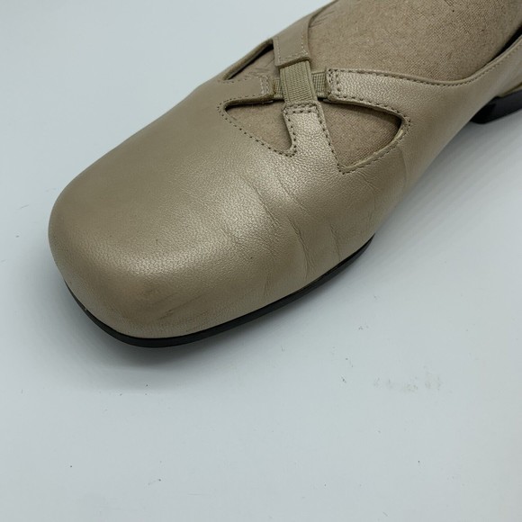 TROTTERS Shoes 7.5 M Flats CrissCross Strap Leather Pearl Beige Gold T3018 $125 - Picture 8 of 10